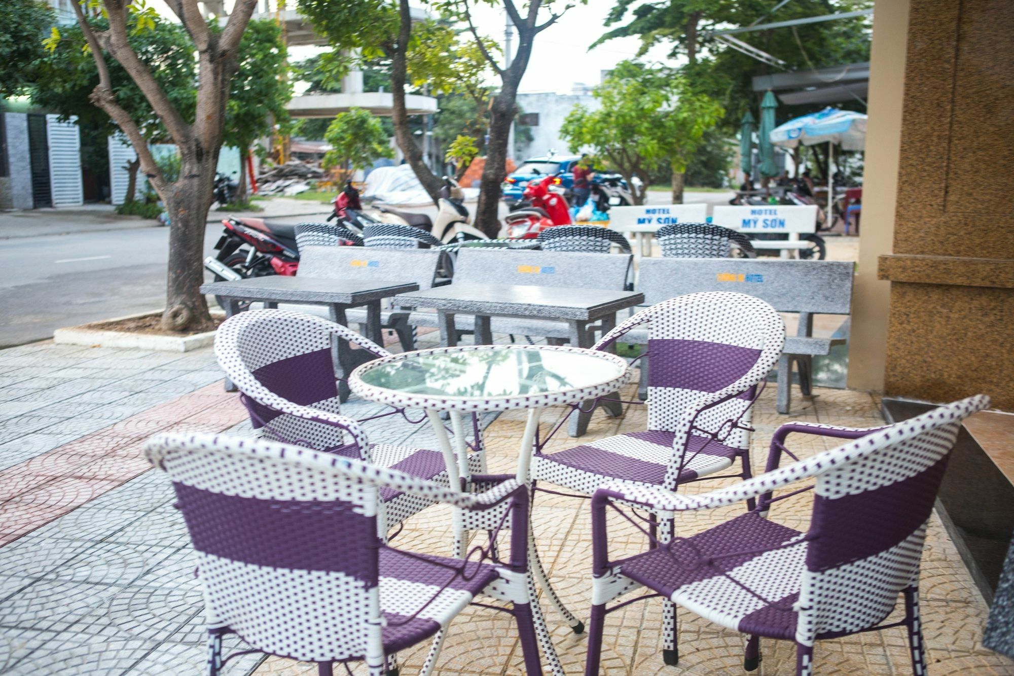 Aha Tuong Ni Hotel Дананг Екстер'єр фото